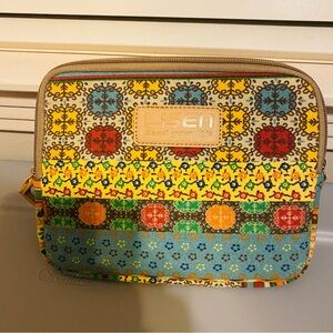 Lisen “8” laptop sleeve